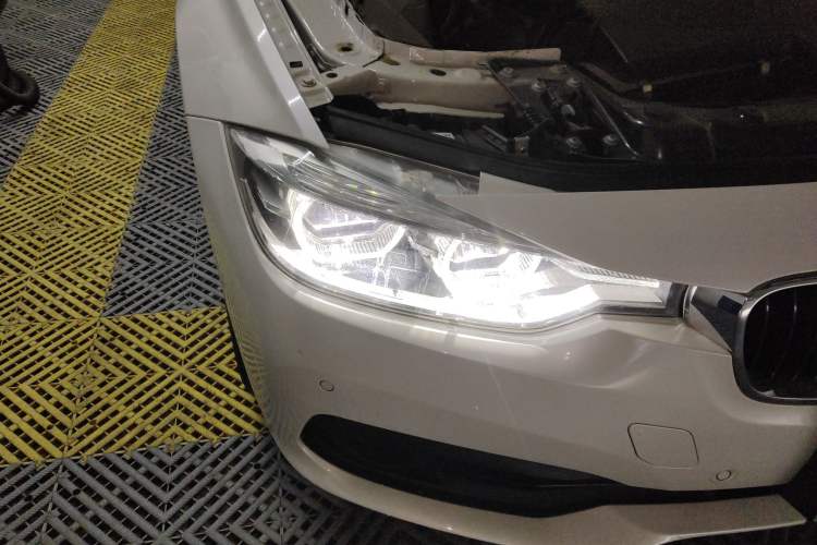 Used BMW 3 Series 2017 318i Fashion Model