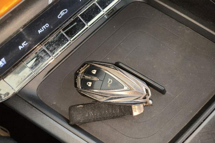 Used CHANGAN UNI-T 2022 1.5T Sport Edition Premium Version Interior 1