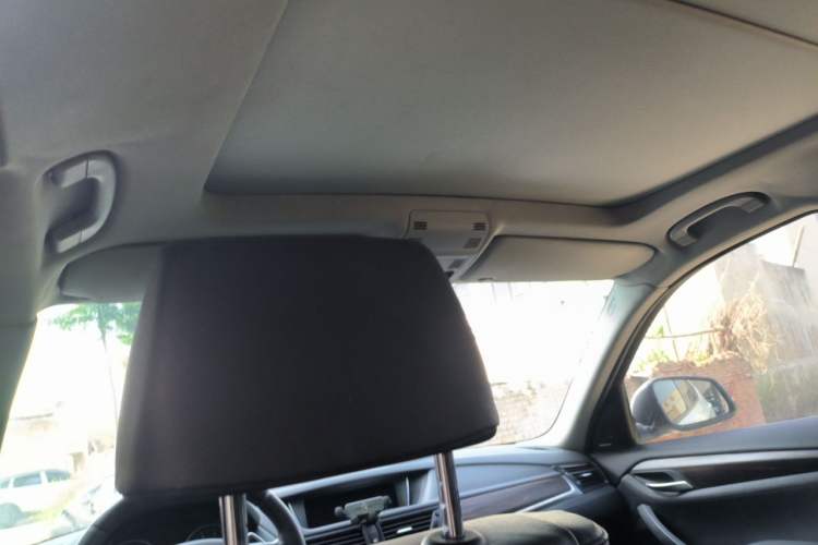 Used BMW X1 2015 xDrive20i Fashion Upgrade Edition