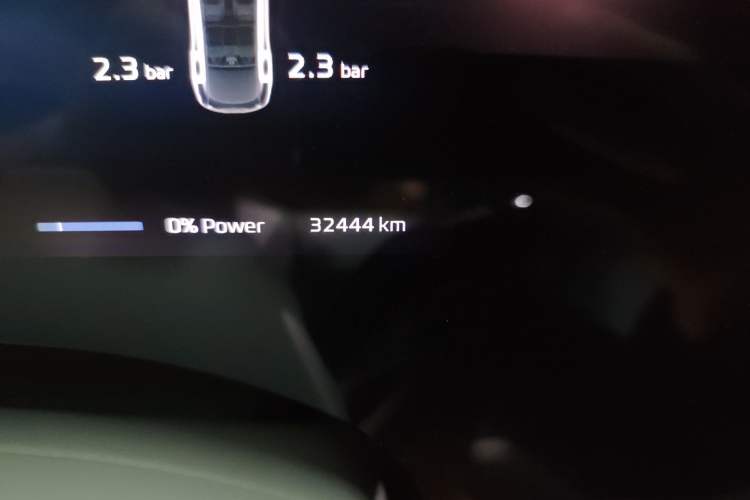 Used Rising F7 2023 Advanced Pro Edition Odometer Close Up