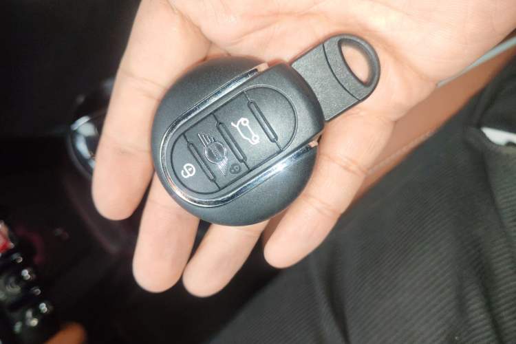 Used MINI 2019 1.5T COOPER CABRIO Artist Vehicle Key