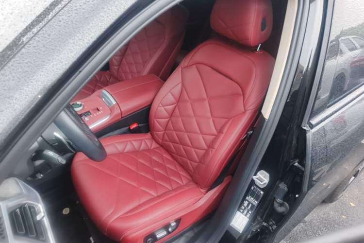 Used BMW X5 2023 xDrive 30Li Luxury M Sport Night Edition Package