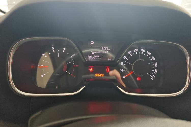 Used Citroen C4 Sega 2016 1.6L Automatic Luxury Model
