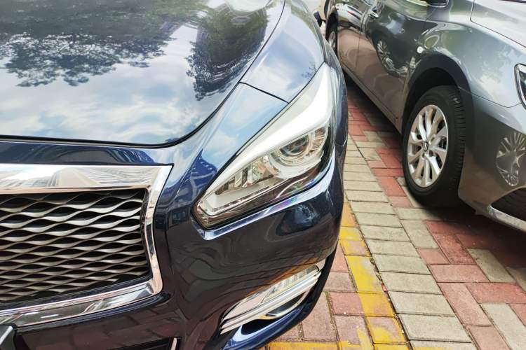 Used Infiniti Q70 2015 Q70L 2.5L Enjoyment Edition