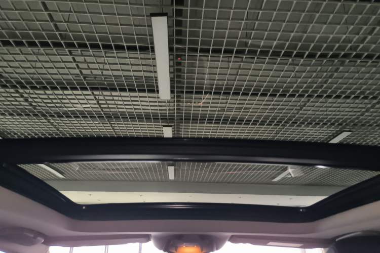 Used Peugeot 5008 2019 400THP 5-Seat Elite Edition Headliner