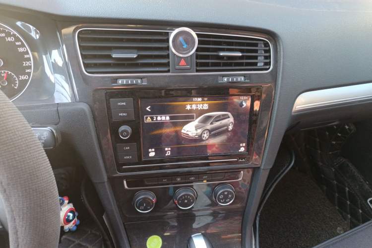 Used Volkswagen Golf 2019 1.6L Automatic Comfort Model China V Standard Audio And AC Panel