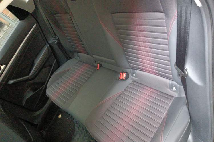 Used Volkswagen Lavida 2023 280TSI DSG Starry Sky Deluxe Edition Left Rear Seat