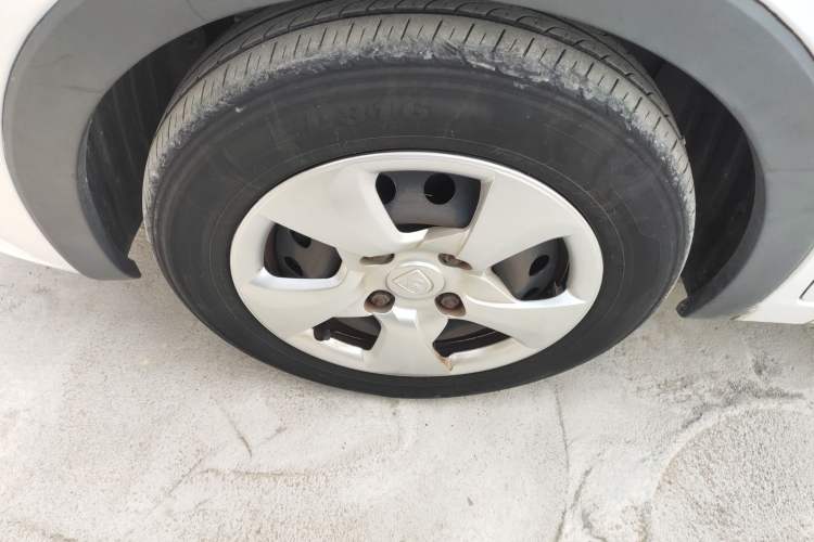 Used Baojun 310 2016 1.2L manual Comfort trim level