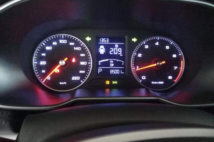 Used Roewe RX3 2018 1.6L CVT Flagship Edition Instrument Cluster
