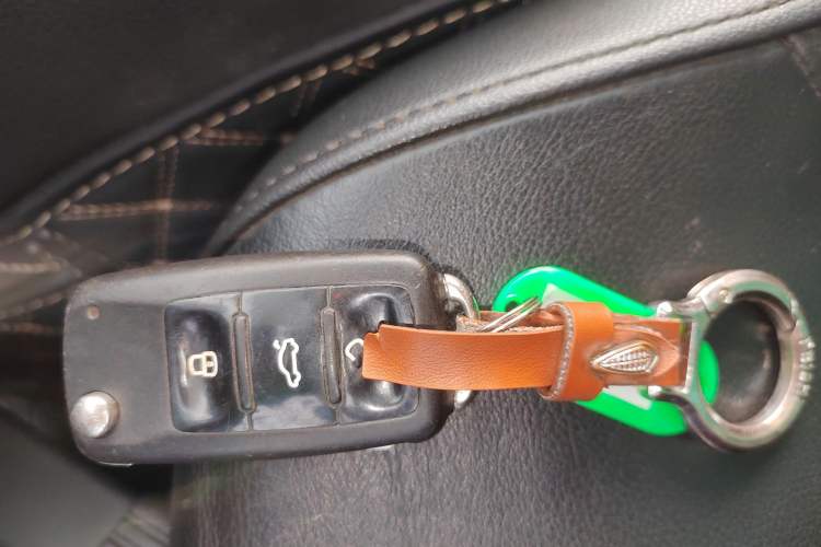 Used Volkswagen Sagitar 2014 Revised Version 1.6L Automatic Comfort Edition