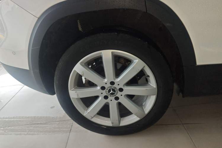 Used Mercedes-Benz GLB 2020 Facelift GLB 200 Fashion Edition Exterior 4