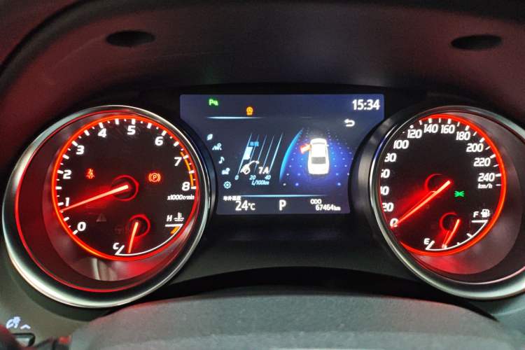 Used Toyota Camry 2019 2.5S FENGSHANG Version China VI Standard