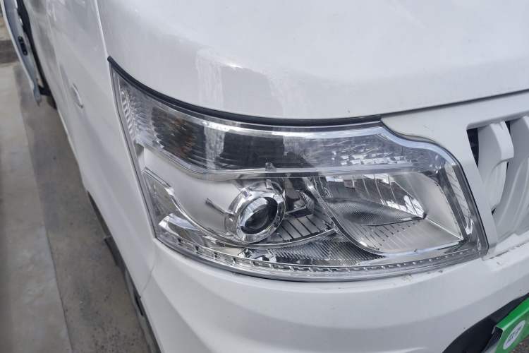 Used CHANGAN KAICHENG Ruixing M60 2023 1.5L GDI Comfort-Class Passenger Vehicle 6/7 Seats
