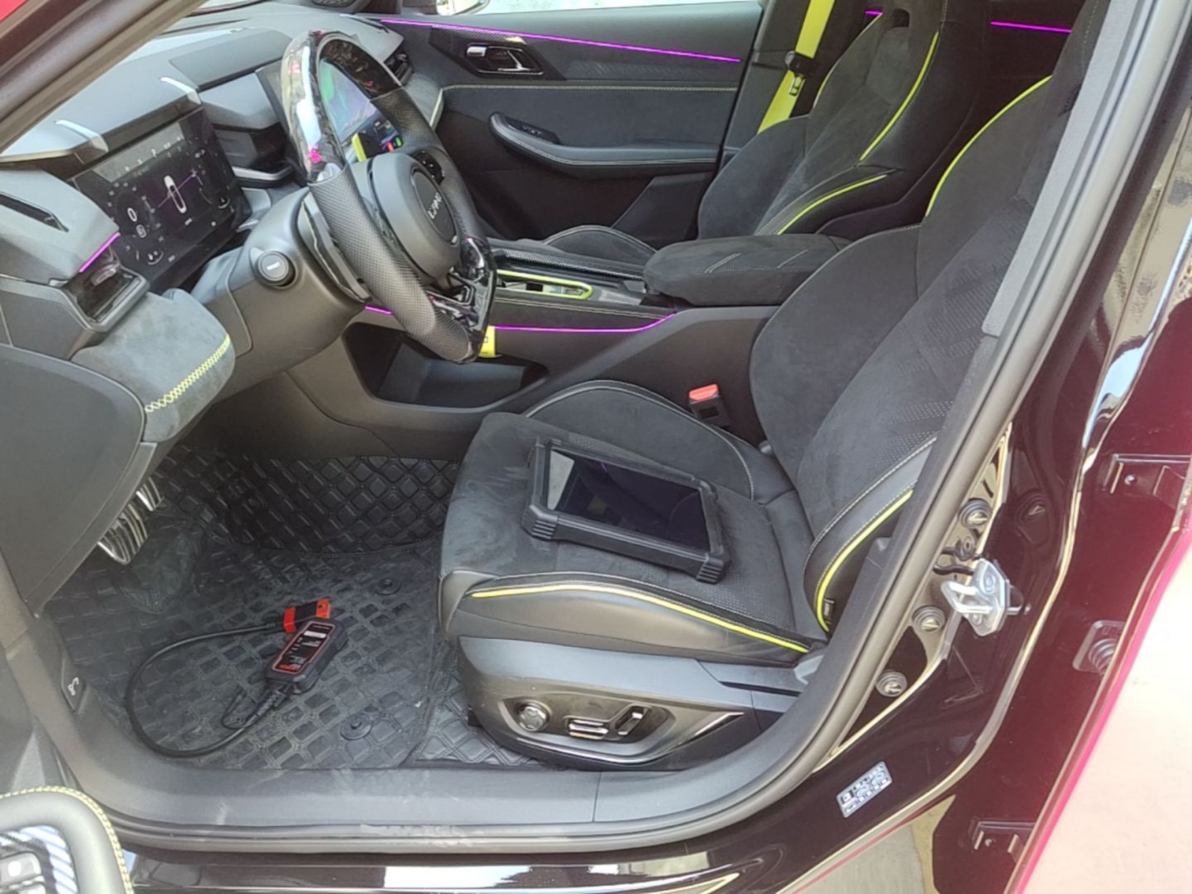 Interior delantero