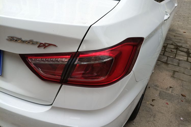 Used CHANGAN Eado DT 2018 1.6L Automatic Smart Enjoyment Model Exterior 1