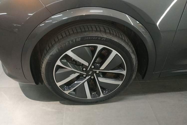 Used Li Auto L7 2024 Ultra Model
