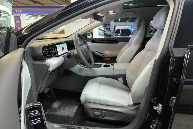 Used Leapmotor C01 2024 Pure Electric 525 Luxury Edition