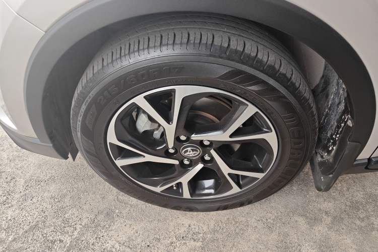 Used Toyota C-HR 2020 2.0L Leading Edition Left Front Wheel Hub