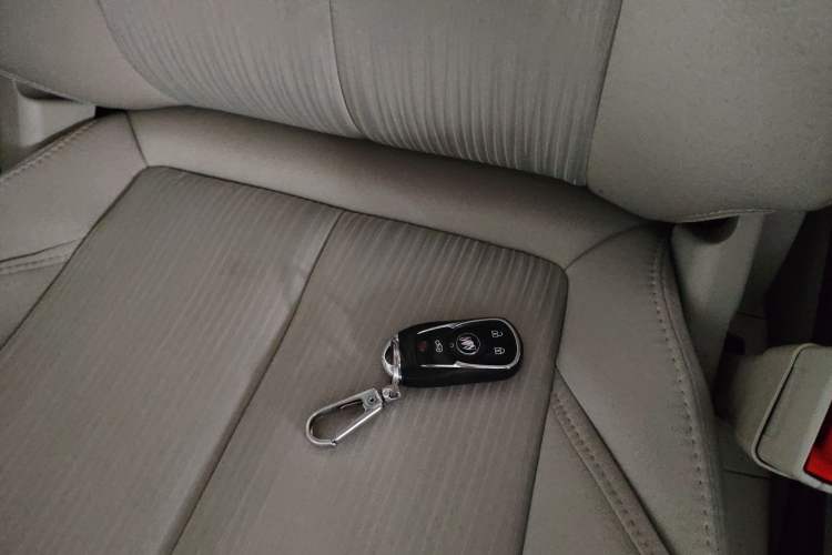 Used Buick GL8 2023 ES Lu Zun Comfort Model
