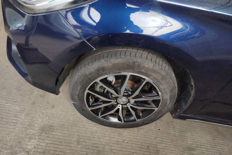 Used BYD Song MAX 2017 1.5T Automatic Smart Connect Prestige 7-Seater