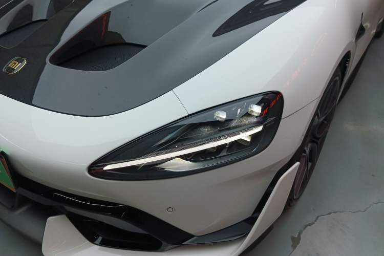 Used Xiaomi Auto SU7 Ultra 2025 Ultra Model Left Front Headlight