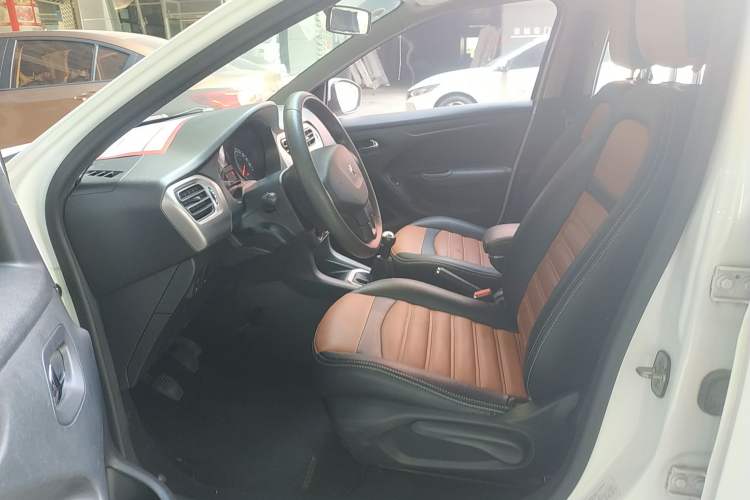 Used Peugeot 301 2016 1.6L Manual Comfort Edition
