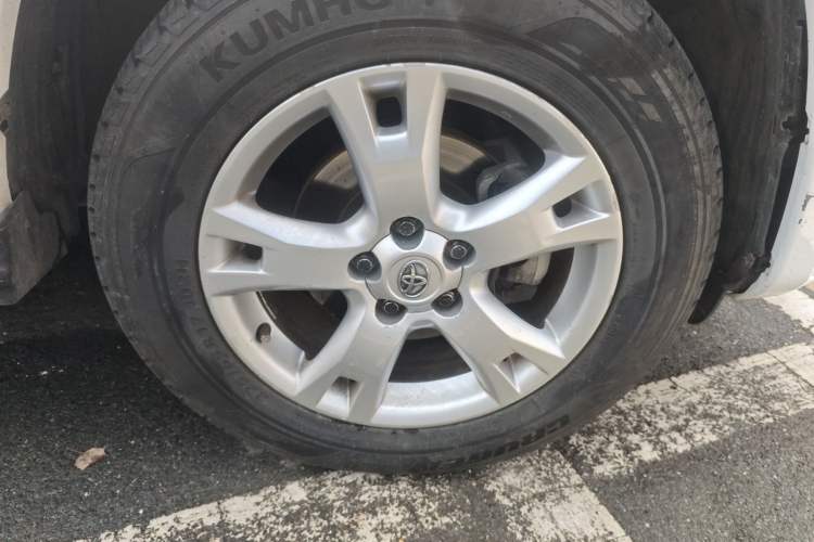 Used Toyota RAV4 2011 2.0L Automatic Luxury Edition