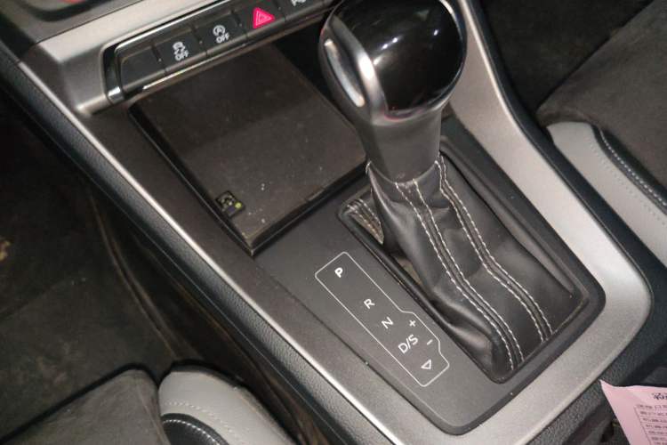 Used Audi Q3 2020 35 TFSI Fashion Dynamic Model
