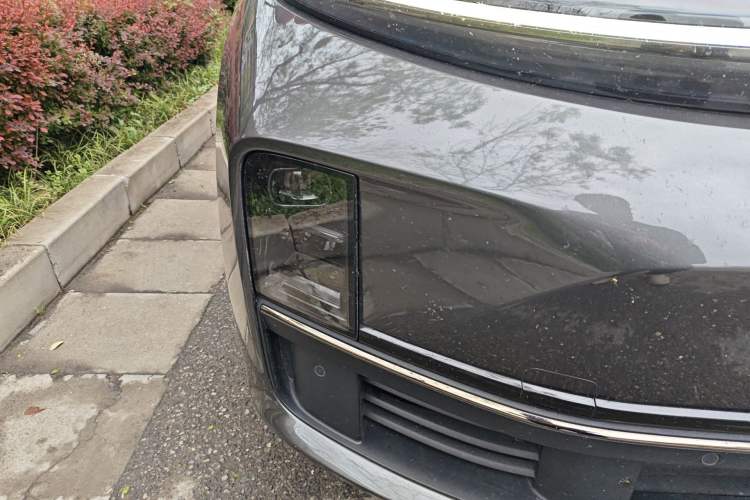 Used Li Auto L7 2023 Max model Right Front Headlight