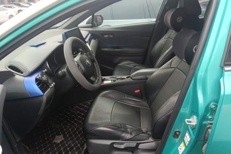 Used Toyota C-HR 2018 2.0L Leading Edition China V-standard