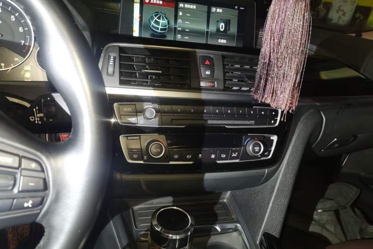 Used BMW 3 Series 2019 320Li Fashion Model
