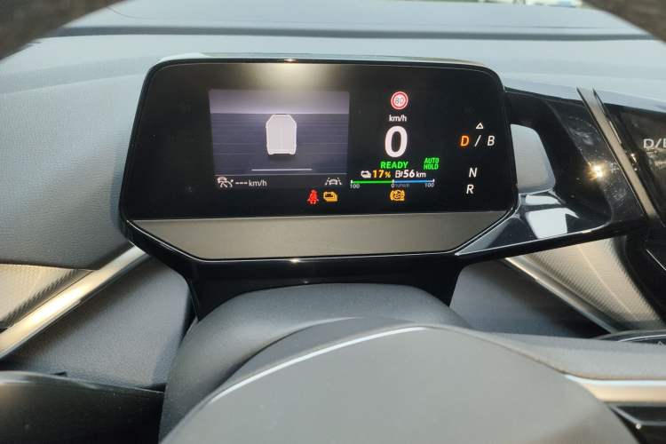 Used Volkswagen ID.4 CROZZ 2021 Long-Range PRO Two-Wheel Drive Version