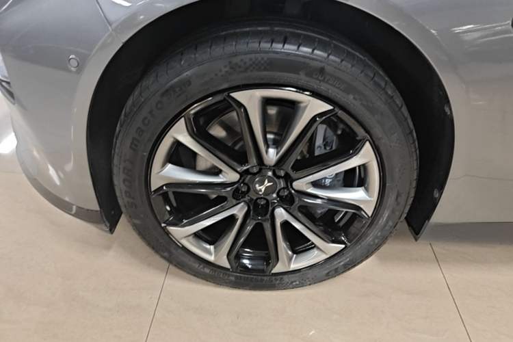 Used XPeng P7 2020 670E