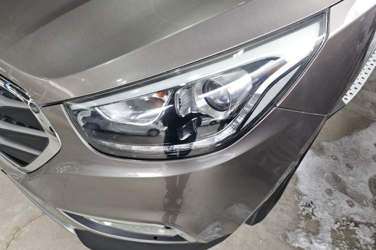 Used Hyundai ix35 2015 2.0L Manual Two-Wheel Drive Comfort Version China IV Standard