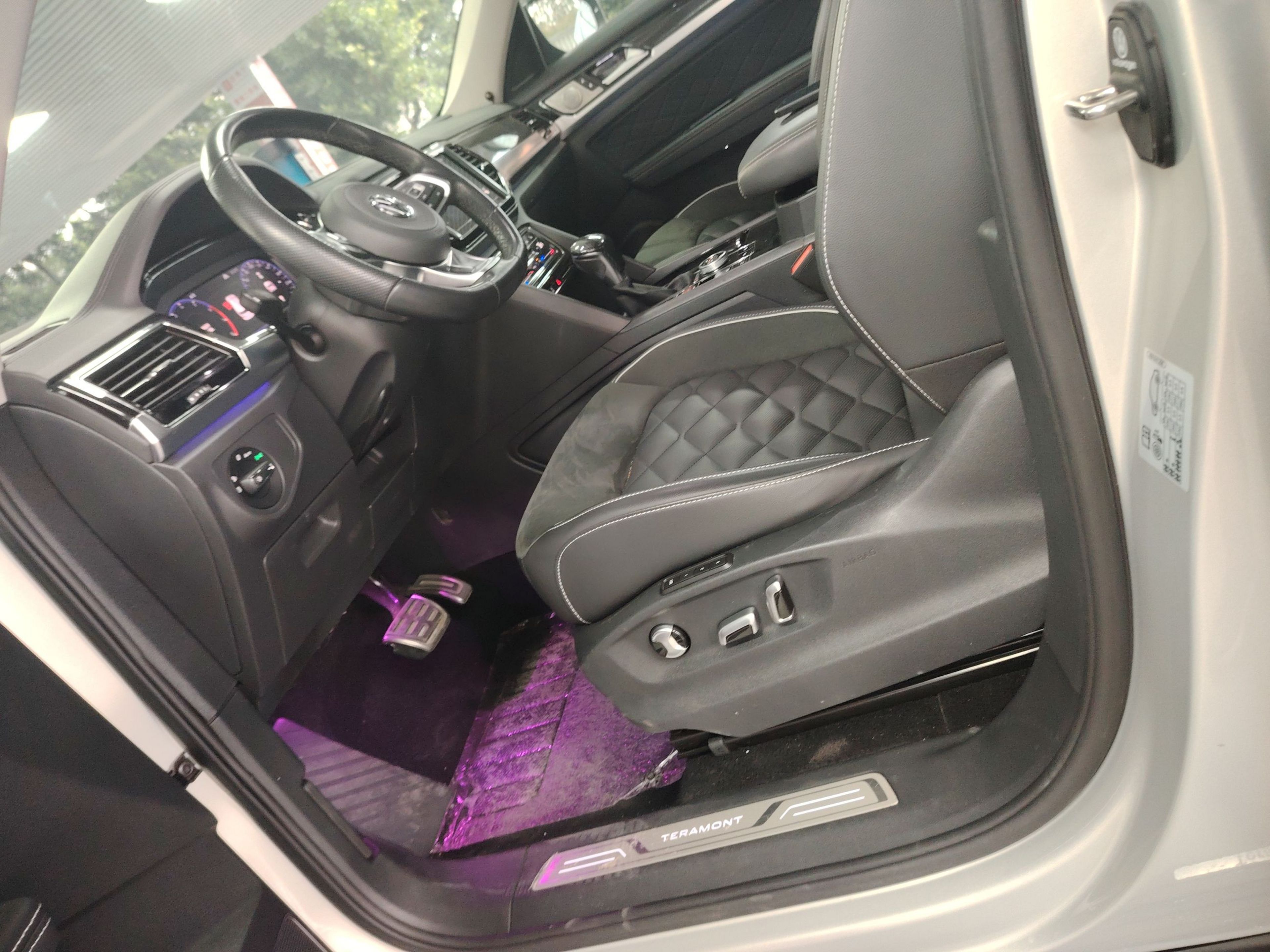 Avant de la voiture