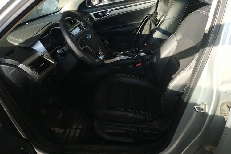 Used Geely Auto Emgrand GL 2017 1.3T Manual Elite Model