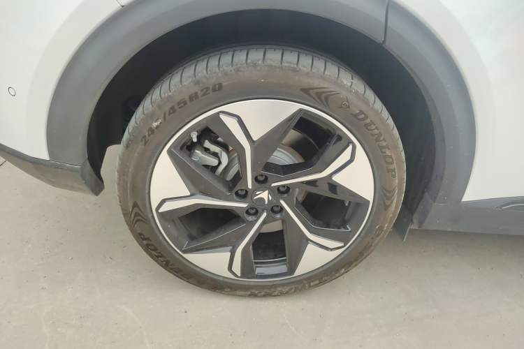 Used ARCFOX Alpha T 2023 688E+ Forest Edition 160kW
