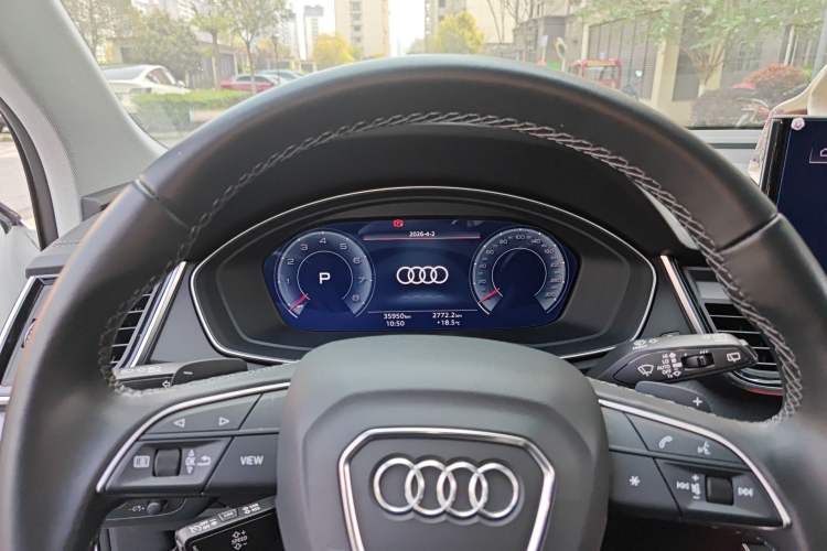 Used Audi Q5L 2022 40T Luxury Dynamic Model
