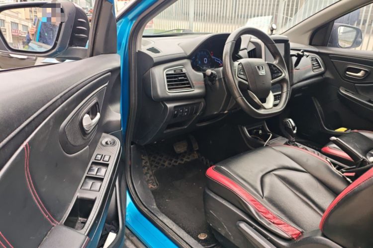 Used Luxgen U5 SUV 2017 1.6L CVT Jazz Edition
