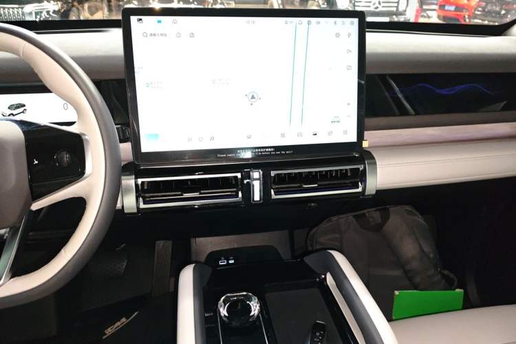 Used iCAR 03 2024 472km Four-Wheel Drive Long-Range Intelligent Advanced Version