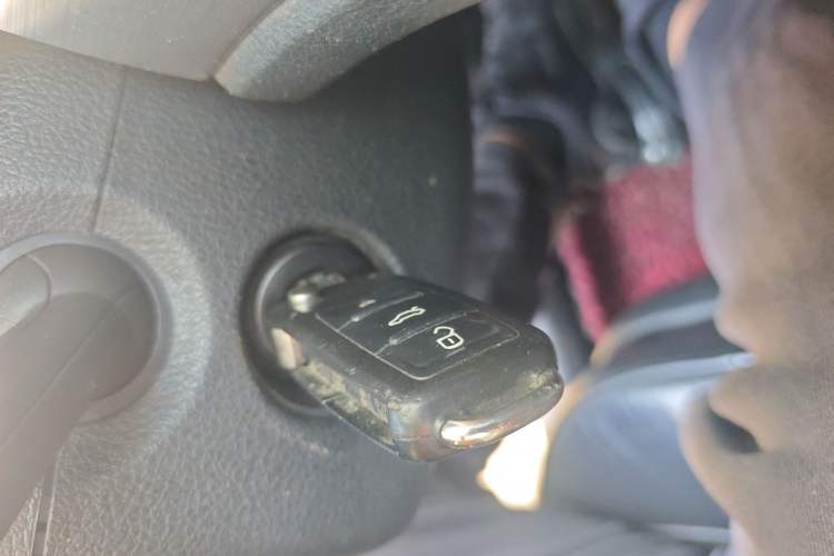 Used Volkswagen Lavida 2013 Revised Version 1.4 TSI Manual Comfort Edition