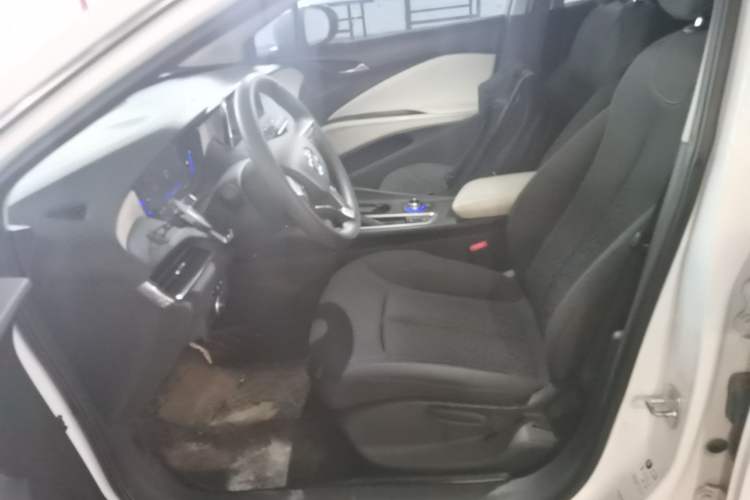 Used Buick Velite 6 2022 Plug-in Hybrid Connected Fashion Model
