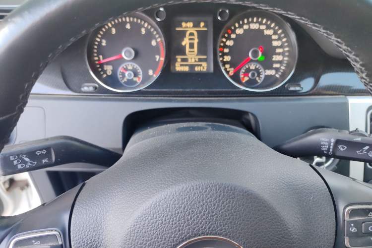 Used Volkswagen Magotan 2015 1.8TSI Luxury Model Instrument Cluster