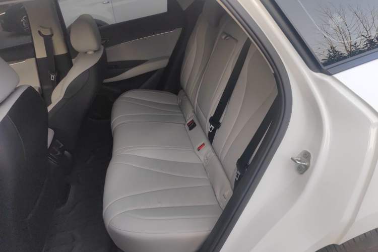 Used BYD Seal 06 DM-i Touring 2025 DM-i 80KM Prestigious Edition
