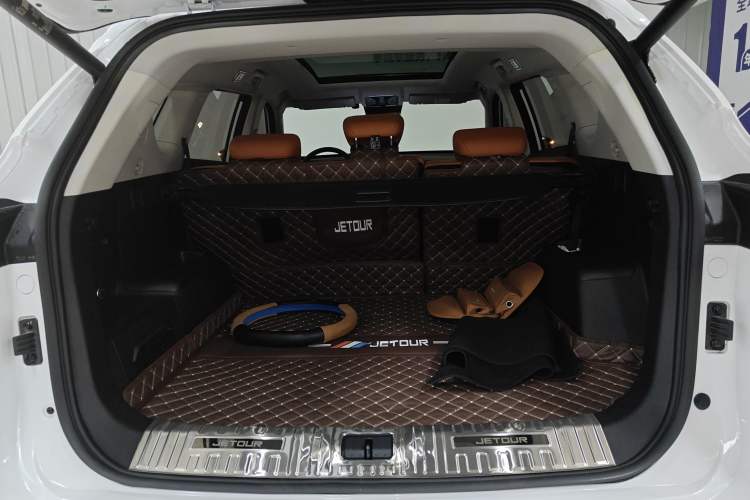 Used JETOUR Shanhai L7 2024 1.5T 120km MAX 5-Seater