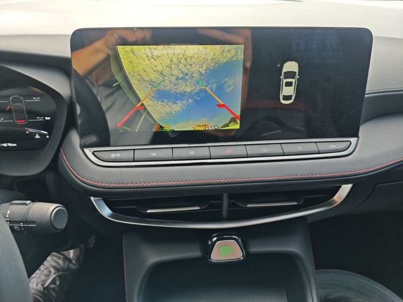 Used MG 5 2025 180 DVVT Global First Edition — 12