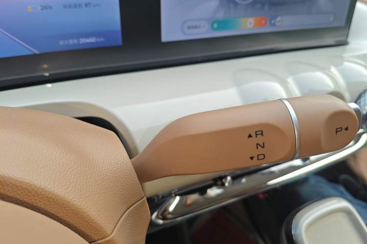 Used Wuling Bingo 2025 333 km Lingxi Connected Version Gear Lever