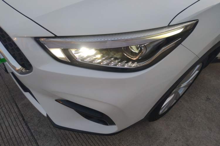 Used MG ZS 2022 180 DVVT Automatic Global Million-Unit 958 Edition

