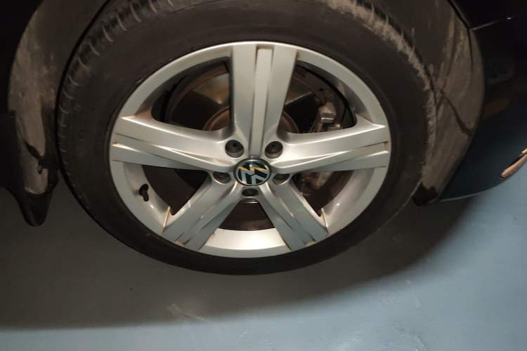 Used Volkswagen Magotan 2016 1.8TSI Luxury Comfort Model
