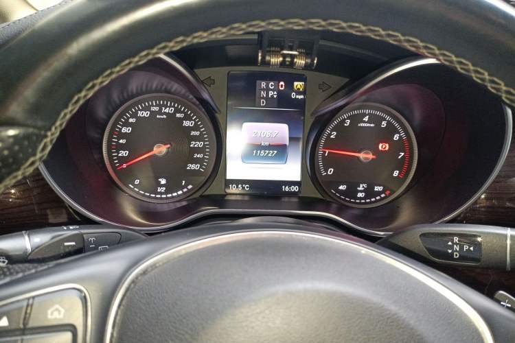 Used Mercedes-Benz V-Class 2016 V 260 Avantgarde Edition